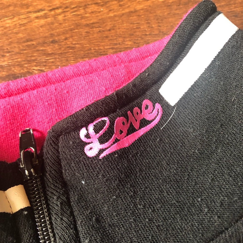 LOVE jacket ❤️ - Picture 3 of 5